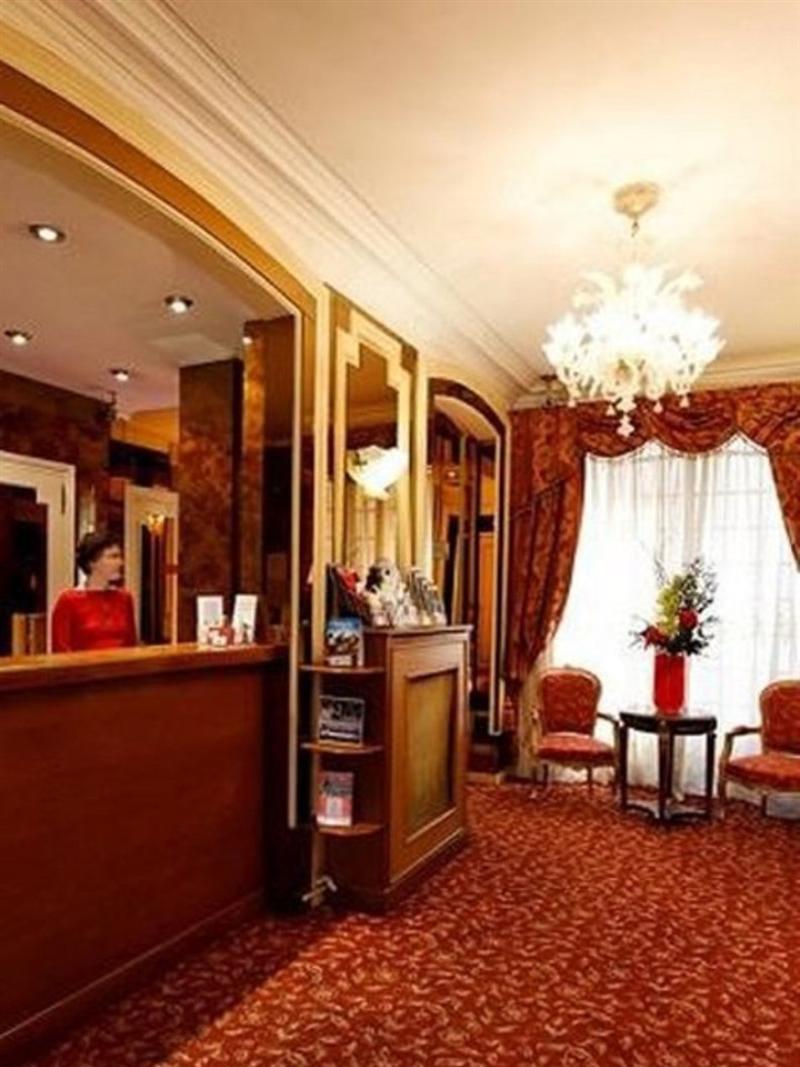 Hotel La Boetie ปารีส ภายนอก รูปภาพ