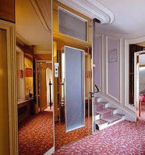 Hotel La Boetie ปารีส ภายนอก รูปภาพ